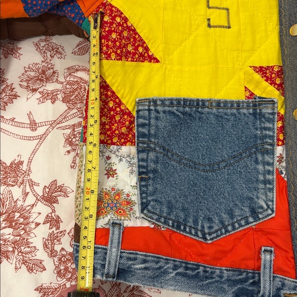 Upcycled Vintage Quilt and Carhartt Denim Jacket - Picture 9 of 12